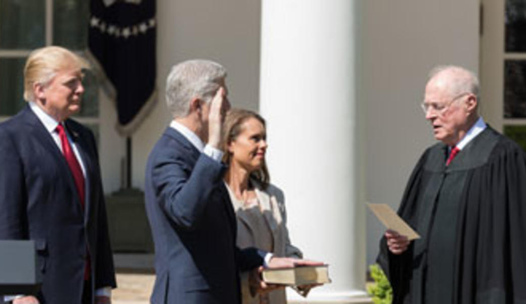 Justices Anthony Kennedy swears in Chief Justice Neil Gorsuch