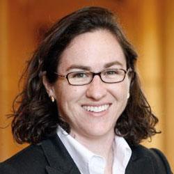 Ashley Deeks headshot