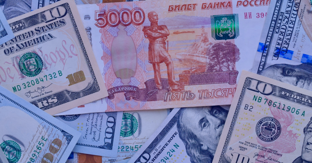 Russian-US money