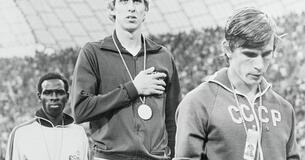 Dave Wottle at the 1972 Olympics 