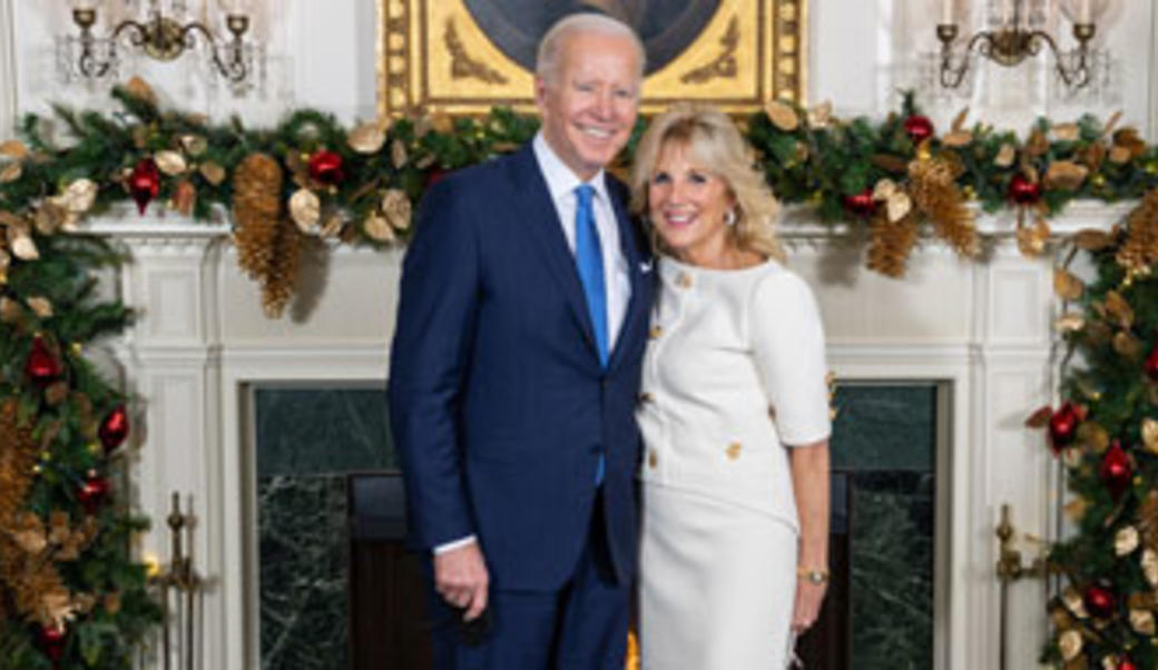 Bidens at Christmas 2021