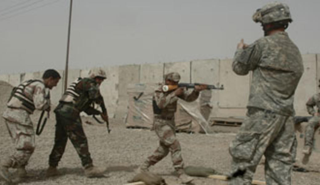 Camp Taji, Iraq, US and Iraqi soldiers in joint training