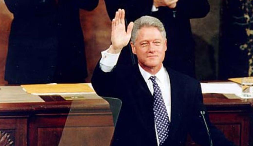 Bill Clinton waving