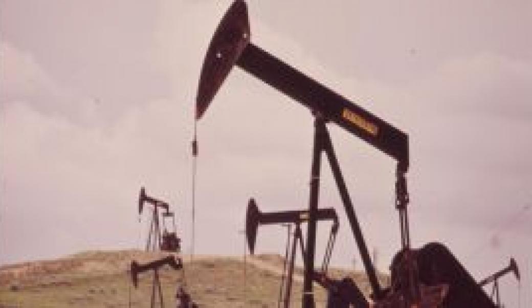 Oil Drilling at Teapot Dome